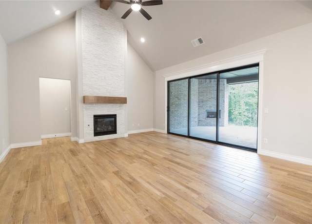 Property at 4816 Braavos Way, Edmond, OK 73007, 5 beds, 4.5 baths