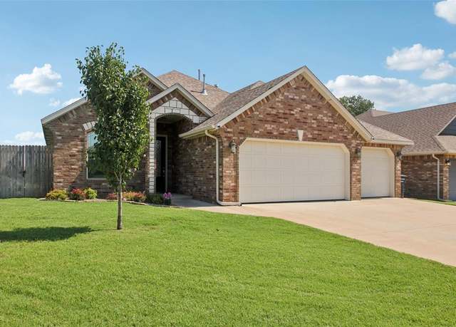 Property at 1101 NE 33rd Ter, Moore, OK 73160, 4 beds, 2 baths