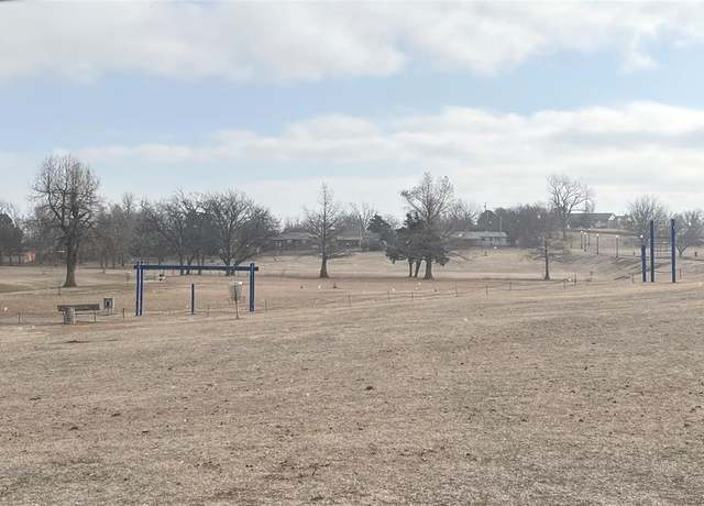 Property at S 13 St, Chickasha, OK 73018