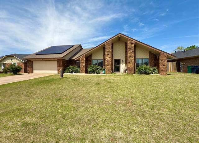 Property at 617 SW 104th Pl, Oklahoma City, OK 73139, 3 beds, 2.5 baths