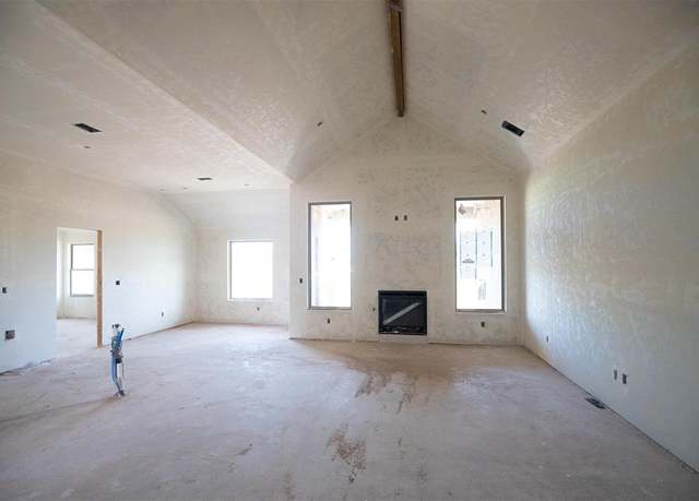 Property at 16020 Coneflower Dr, Edmond, OK 73013, 4 beds, 2 baths
