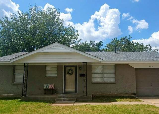 Property at 1115 Berwyck St, Moore, OK 73160, 3 beds, 1 bath