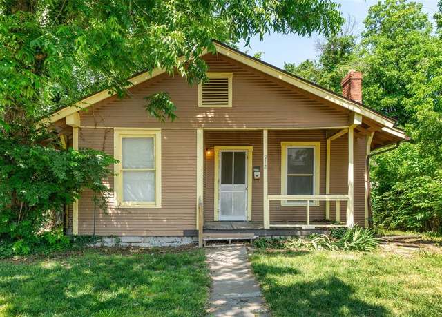 Property at 912 Classen Blvd, Norman, OK 73071, 2 beds, 1 bath
