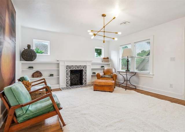 Property at 1828 NW 40th St, Oklahoma City, OK 73118, 3 beds, 1 bath