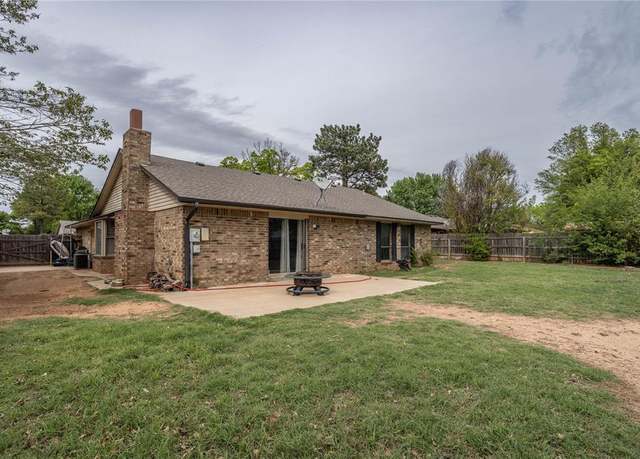 Property at 1524 Timber Creek Dr, Weatherford, OK 73096, 3 beds, 2 baths