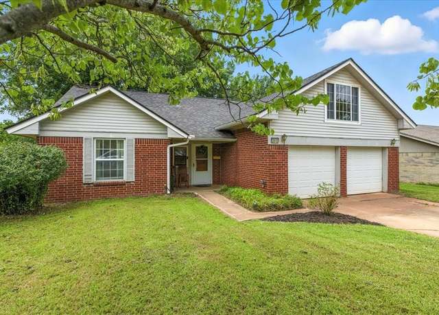 Property at 2013 Edgewood Dr, Edmond, OK 73013, 3 beds, 2 baths