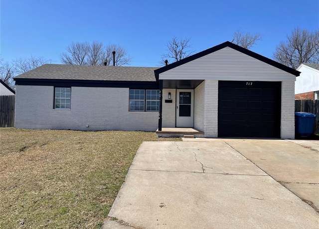 Property at 717 S Midwest Blvd, Midwest City, OK 73110, 3 beds, 1 bath