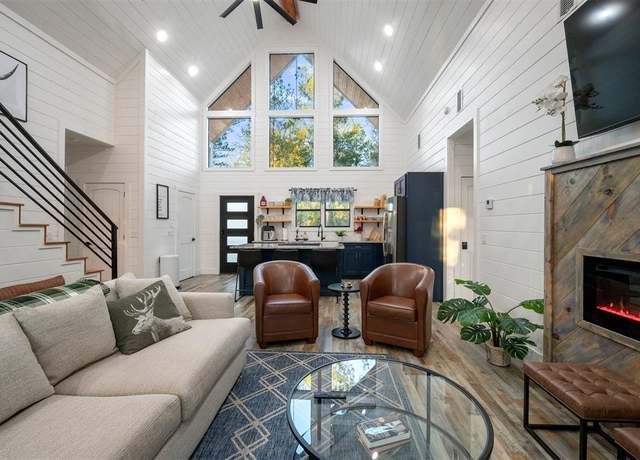 Property at 48 Cedar Hills Trl, Broken Bow, OK 74728, 2 beds, 2 baths