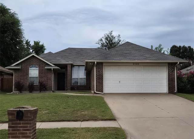 Property at 9125 Orange Dr, Midwest City, OK 73130, 3 beds, 2 baths