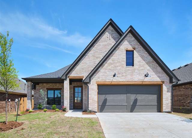 Property at 12729 NW 2nd Ter, Yukon, OK 73099, 3 beds, 2 baths