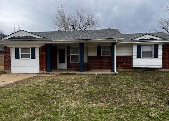 Property at 736 N Dallas Ave, Moore, OK 73160, 3 beds, 1 bath