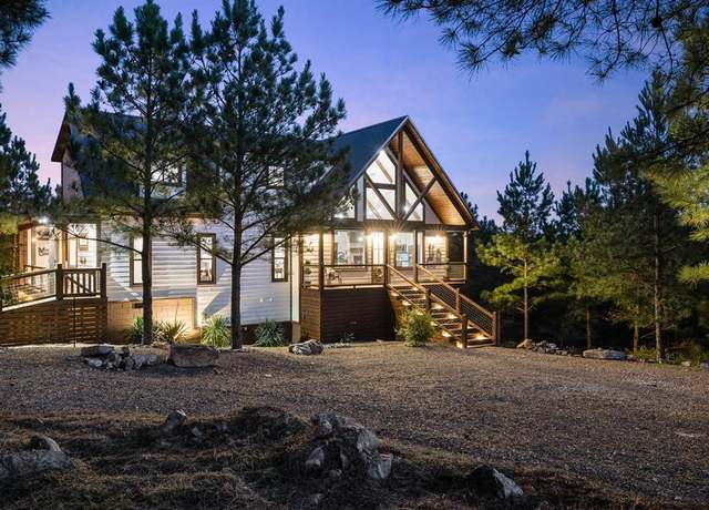 Property at 156 Buttonwood Trl, Broken Bow, OK 74728, 2 beds, 2.5 baths