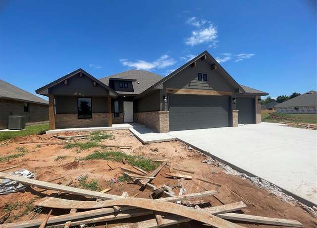 Property at 5100 Misty Wood Ln, Mustang, OK 73064, 4 beds, 2 baths