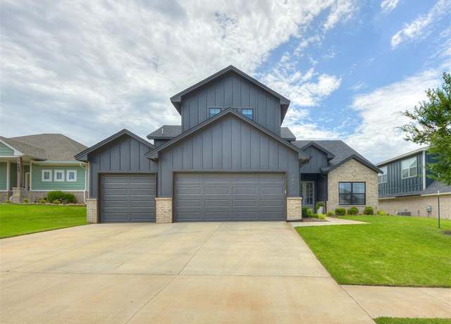Property at 7412 NW 159th Ter, Edmond, OK 73013, 5 beds, 3 baths