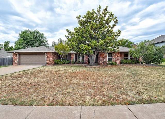 Property at 3421 Spring Hill Dr, Edmond, OK 73013, 4 beds, 2.5 baths