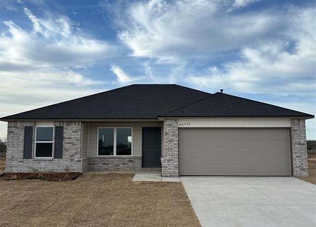 Property at 40949 Shawnee Meadows Dr, Shawnee, OK 74804, 3 beds, 2 baths