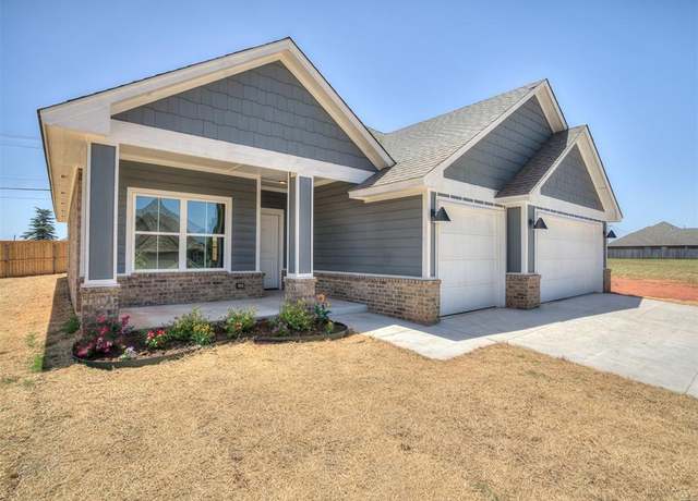 Property at 11700 SW 15th Ter, Yukon, OK 73099, 4 beds, 2 baths