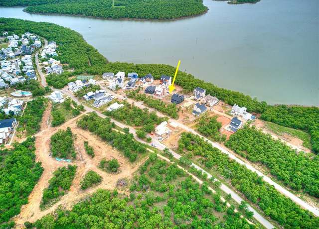 Property at 115 Lower Greenway, Carlton Landing, OK 74432