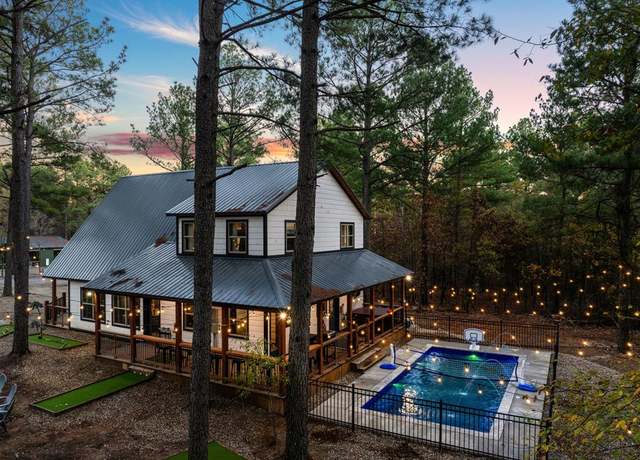 Property at 105 Triton Trl, Broken Bow, OK 74728, 4 beds, 2.5 baths