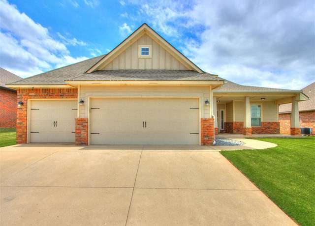 Property at 8216 NW 160th St, Edmond, OK 73013, 4 beds, 2 baths
