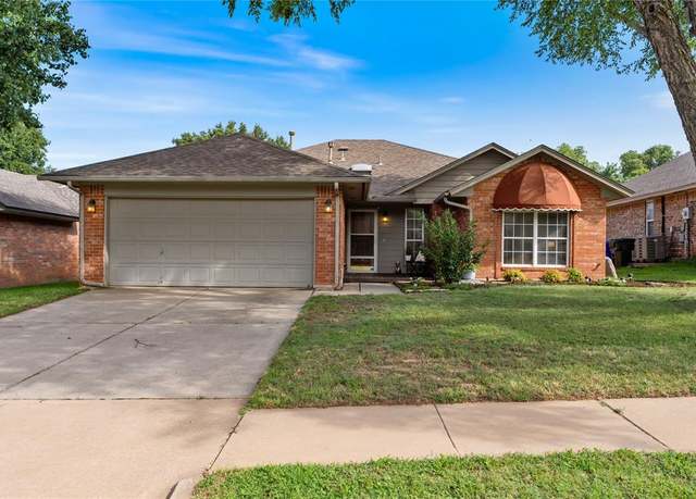 Property at 709 Golden Eagle Dr, Norman, OK 73072, 3 beds, 2 baths