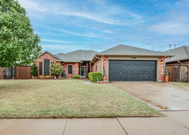Property at 7309 Green Meadow Ln, Oklahoma City, OK 73132, 3 beds, 2 baths