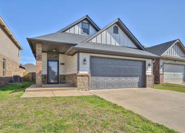 Property at 8321 NW 137th St, Oklahoma City, OK 73142, 3 beds, 2 baths
