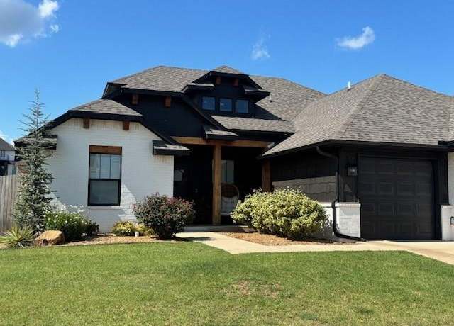 Property at 7917 Behr Dr, Edmond, OK 73034, 4 beds, 2.5 baths