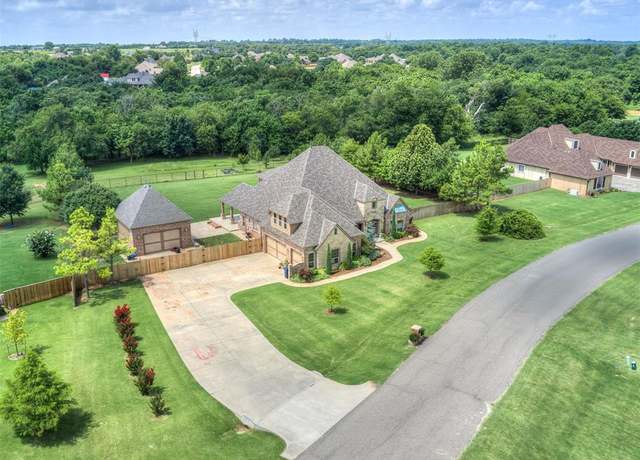 Property at 10925 San Lorenzo Dr, Oklahoma City, OK 73173, 4 beds, 3.5 baths