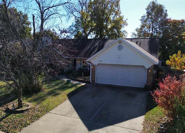 Property at 2108 Shorewood Ln, Edmond, OK 73003, 3 beds, 2 baths