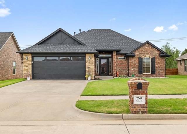 Property at 2561 Kadlan Dr, El Reno, OK 73036, 3 beds, 2 baths