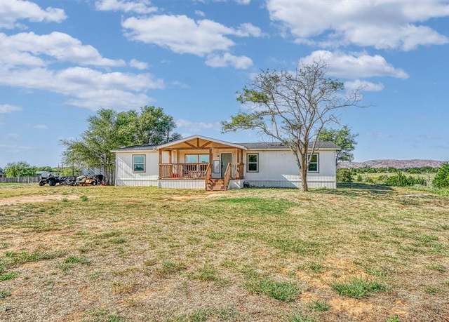 Property at 20735 E County Road 153, Blair, OK 73526, 4 beds, 2 baths