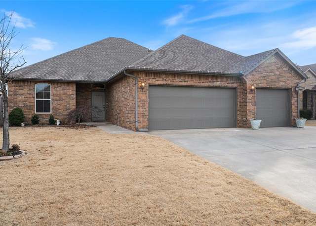Property at 8116 NW 158th St, Edmond, OK 73013, 4 beds, 2.5 baths