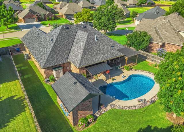 Property at 1260 Penny Ln, El Reno, OK 73036, 4 beds, 2 baths