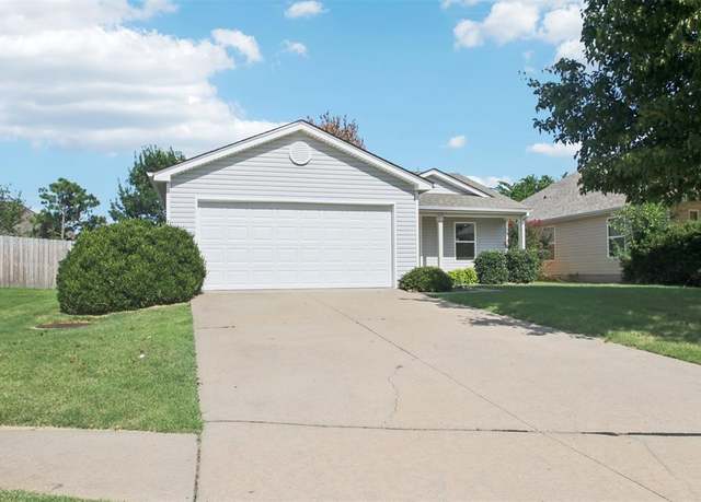 Property at 2537 Dayflower Ln, Norman, OK 73069, 3 beds, 2 baths