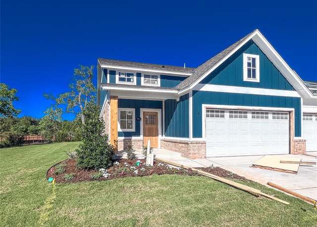 Property at 701 Montauk Way, Edmond, OK 73034, 3 beds, 2 baths