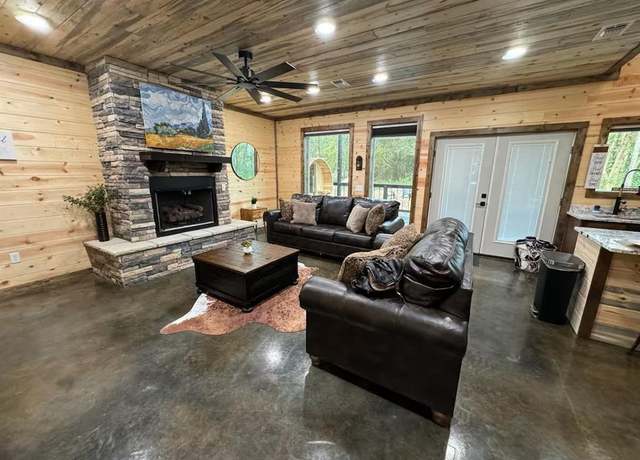 Property at 87 Preserve Way, Broken Bow, OK 74728, 2 beds, 1 bath