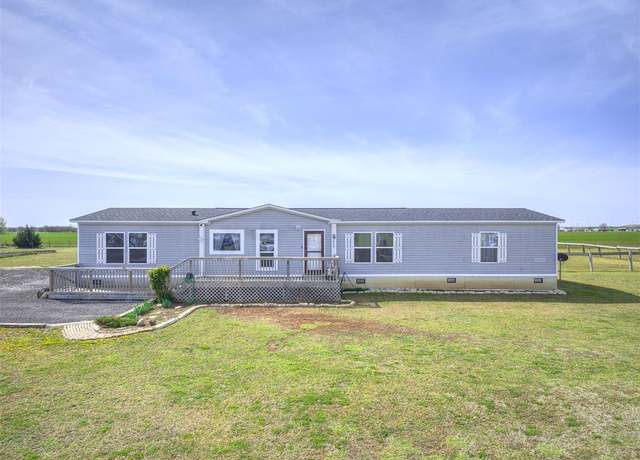Property at 6900 Winchester Dr, El Reno, OK 73036, 4 beds, 2 baths
