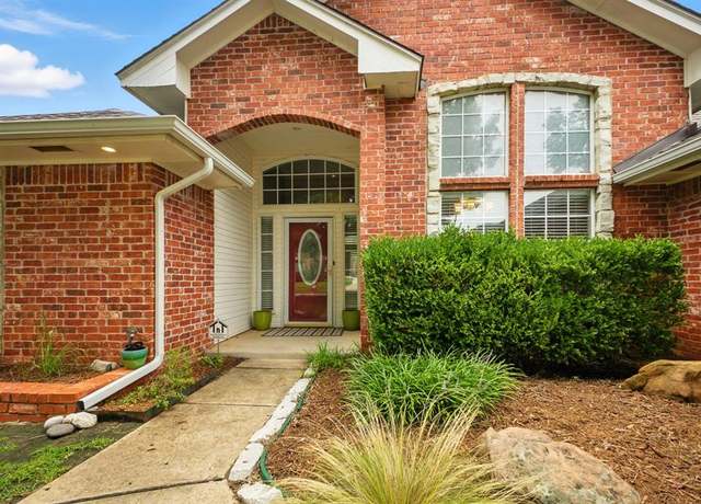Property at 15608 Summit Parke Dr, Edmond, OK 73013, 4 beds, 3 baths