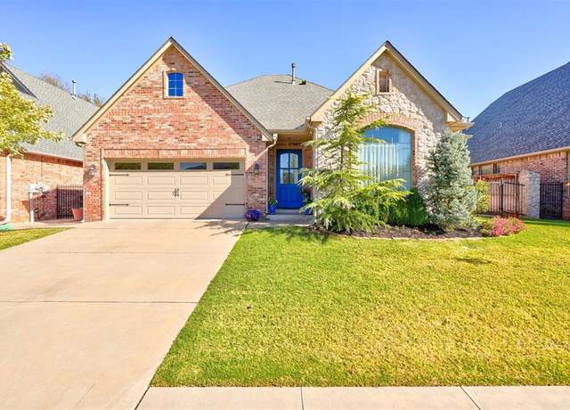 Property at 3400 Old Georgetowne Rd, Edmond, OK 73013, 3 beds, 2.5 baths