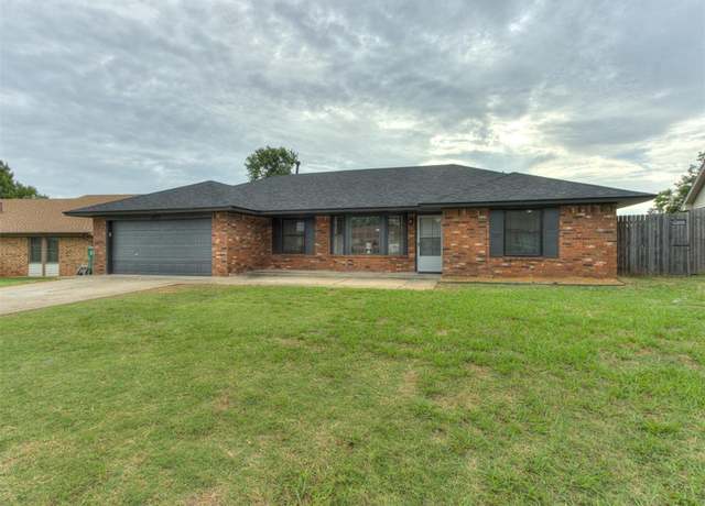 Property at 5412 Cloverlawn Dr, Oklahoma City, OK 73135, 3 beds, 2 baths