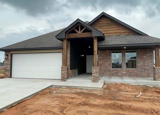 Property at 5009 Misty Wood Ln, Mustang, OK 73064, 3 beds, 2 baths
