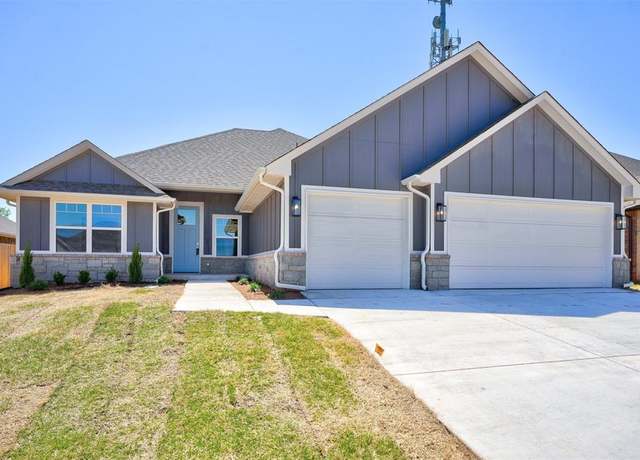 Property at 3018 Hollow Crest Ln, Norman, OK 73071, 4 beds, 2.5 baths