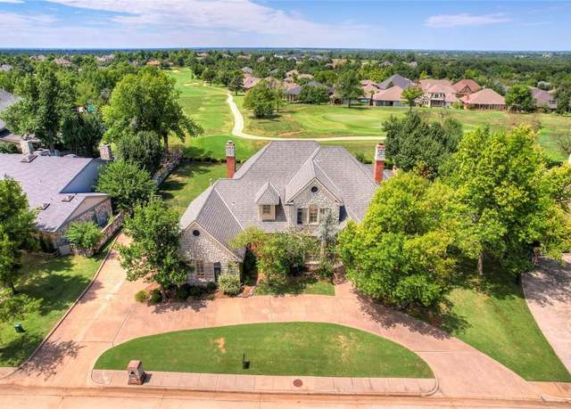 Property at 5901 Oak Tree Rd, Edmond, OK 73025, 4 beds, 3.5 baths