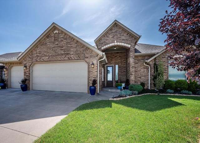 Property at 2501 Wayne Cutt Ave, Yukon, OK 73099, 3 beds, 2 baths
