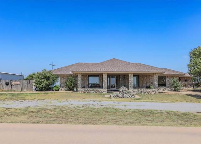 Property at 3046 Old 66 Rd, Hydro, OK 73048, 3 beds, 3 baths