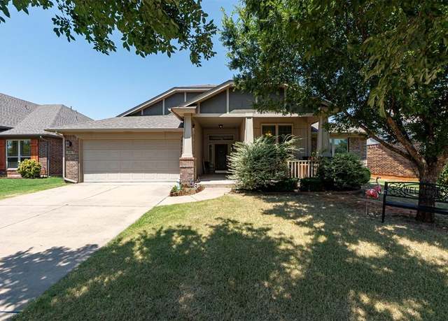 Property at 18409 Las Meninas Dr, Edmond, OK 73012, 4 beds, 2 baths