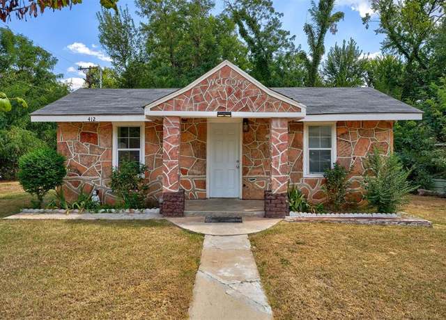 Property at 412 N 16th St, Guthrie, OK 73044, 3 beds, 1.5 baths