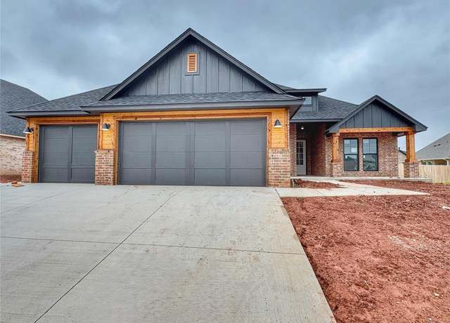 Property at 14601 Giverny Ln, Yukon, OK 73099, 3 beds, 2.5 baths