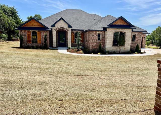 Property at 8241 Buffalo Rdg, Edmond, OK 73007, 3 beds, 2.5 baths